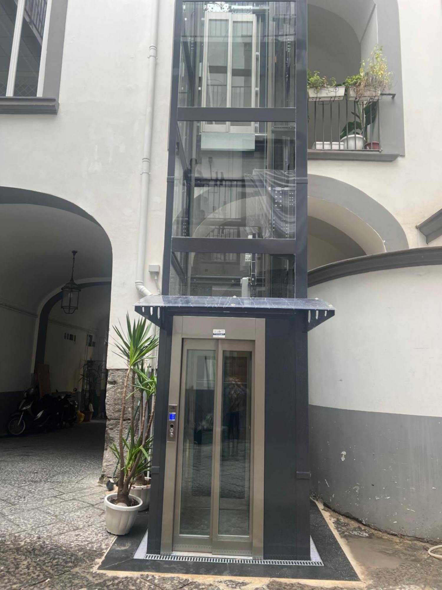 Varriale House Parking Free Small Car Napels Buitenkant foto